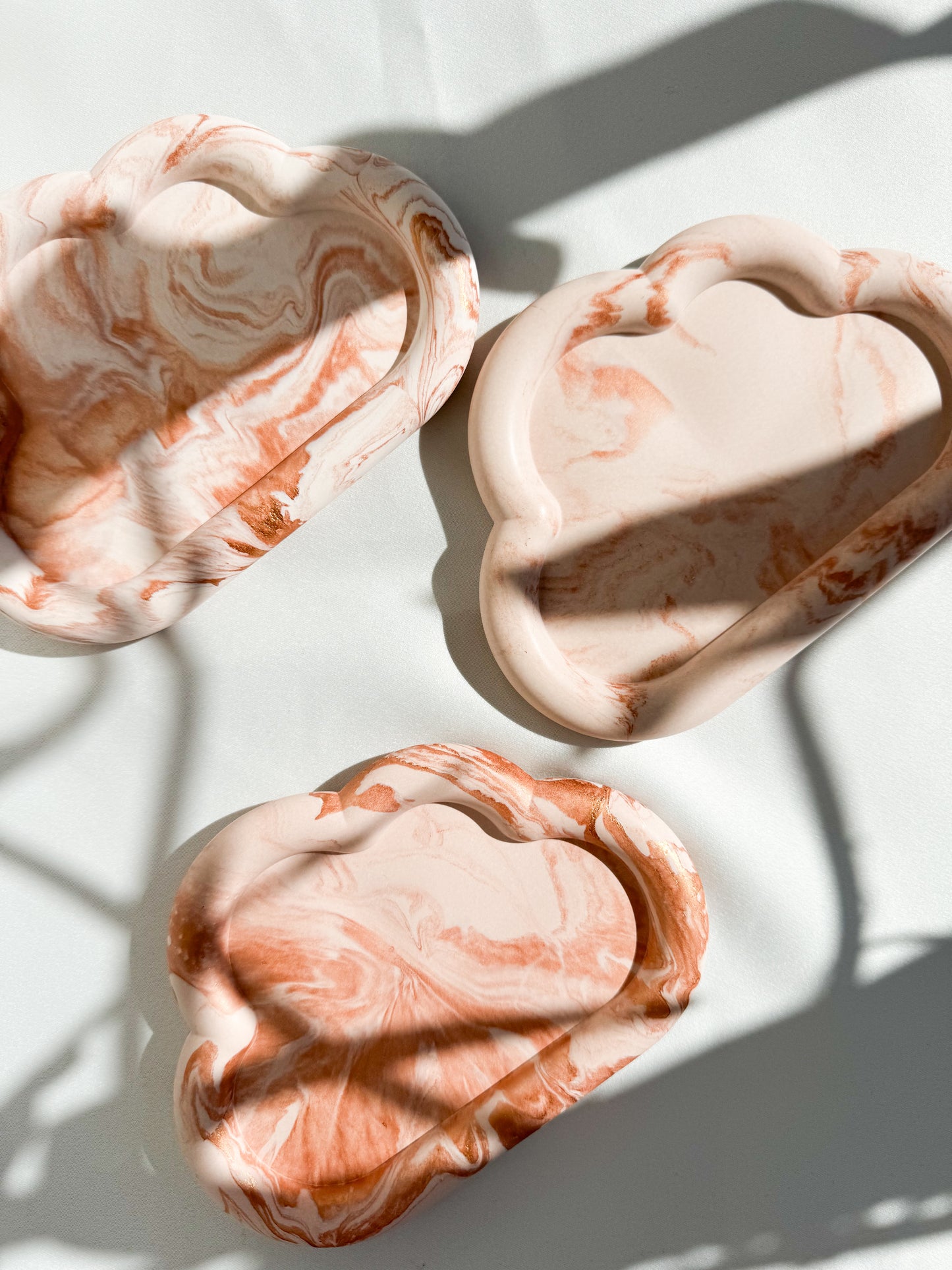 Cloud Trays White/Bronze