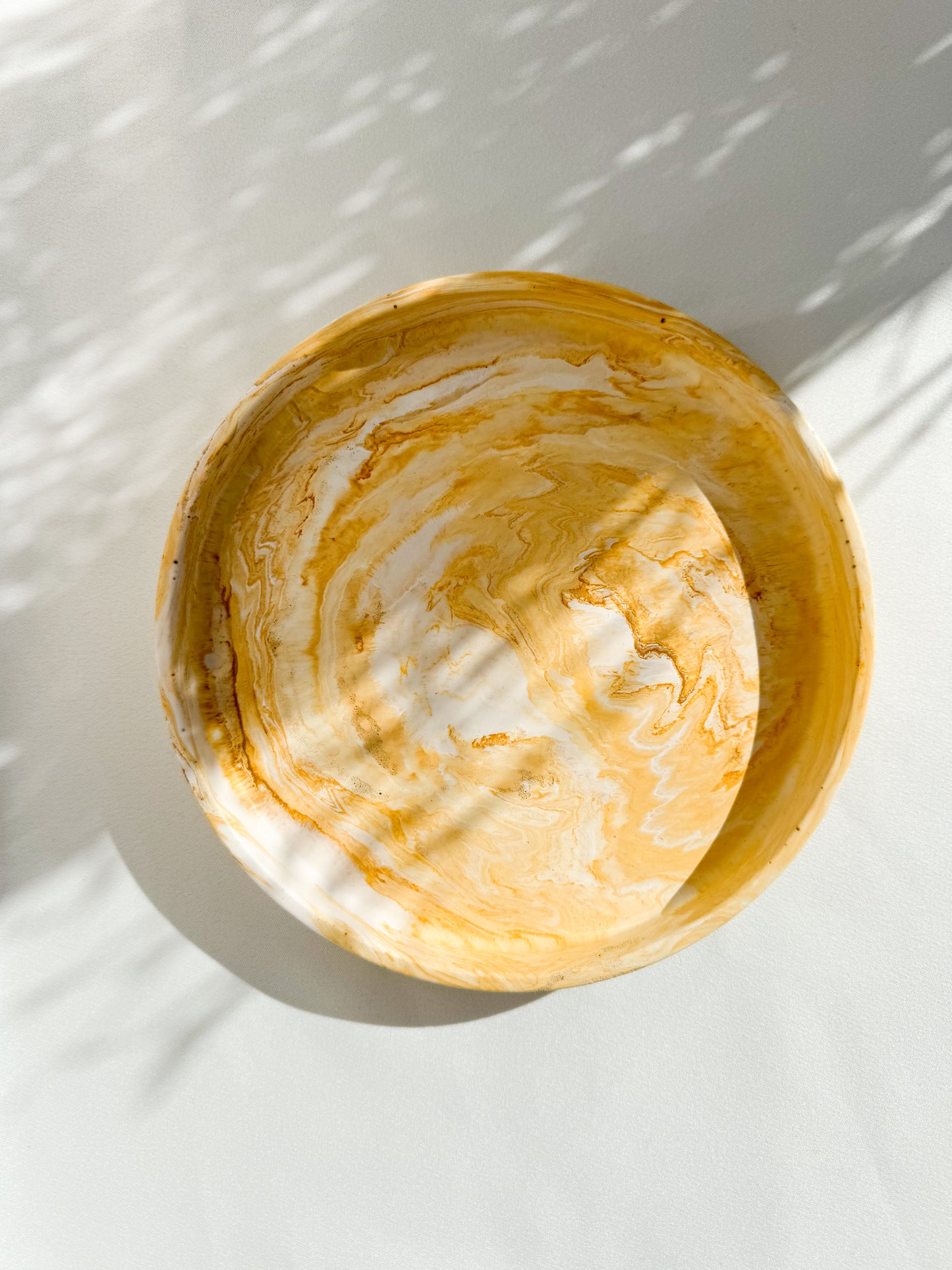 Medium Round Tray