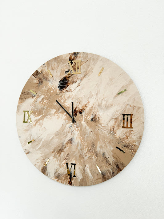Nude Clock